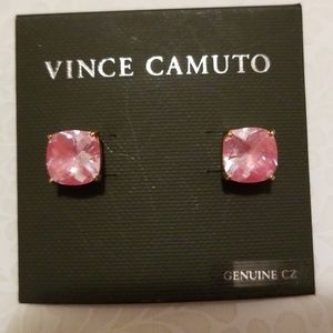 Vince Camuto Jewelry - Vince Camuto posts Vince Camuto Jewelry - Vince Camuto posts